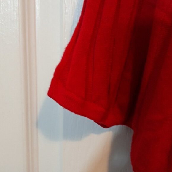 Express red top - Picture 5 of 8